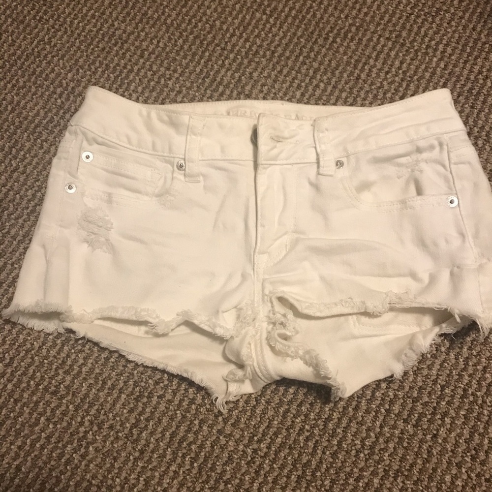 American Eagle White Shorts